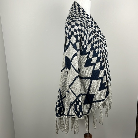 Dolce Cabo Southwest Geometric Open Front Sweater Size S/M Ranch Boho Fringe - Picture 3 of 16